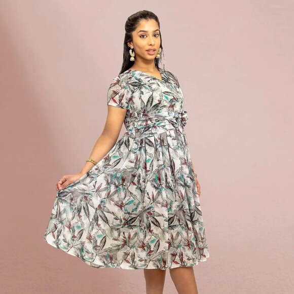 Grey Printed Dress with Bow | Harmony Hues | Muvvas Boutique - Picture 3 of 5